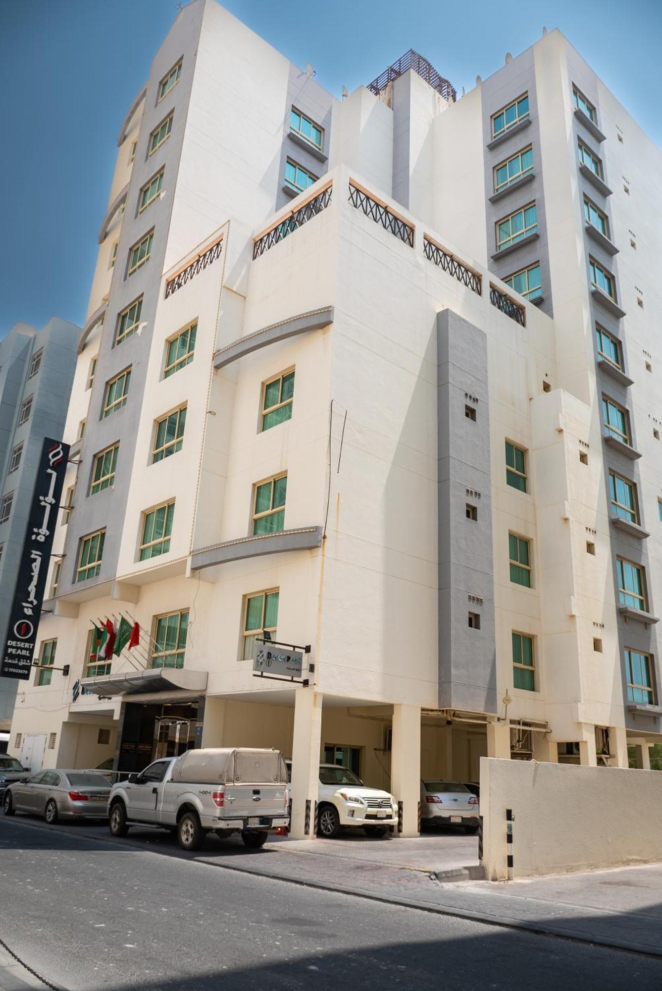 Desert Pearl Hotel Apartment Manama Exterior photo