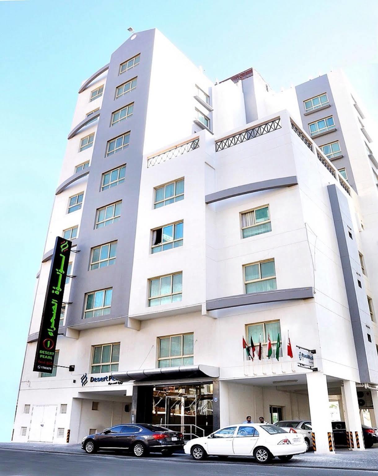 Desert Pearl Hotel Apartment Manama Exterior photo